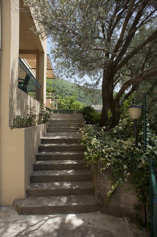 Apartmani Agape Petrovazzo Esterno foto