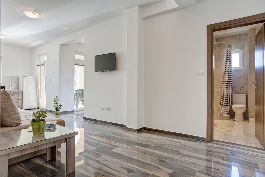 Apartmani Agape Petrovazzo Esterno foto